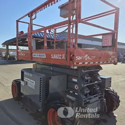 2018 Skyjack SJ6832RT Rough Terrain Scissor Lift