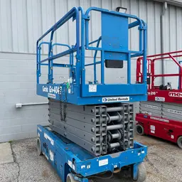 2018 Genie GS-4047 Scissor Lift