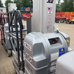 2019 JLG 20MVL Self-Propelled One-Person Lift