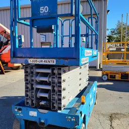 2016 Genie GS-4047 Scissor Lift
