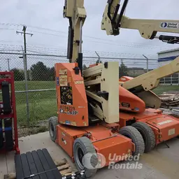 2015 JLG E300AJP Articulating Boom Lift