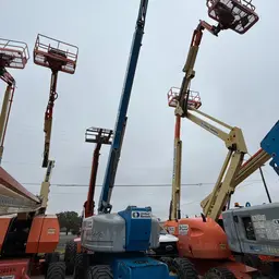 2016 Genie Z-80/60 Articulating Boom Lift