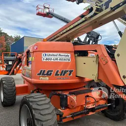 2013 JLG 600AJ Articulating Boom Lift