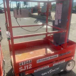 2017 Skyjack SJ12 Self-Propelled One-Person Lift