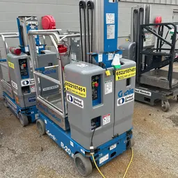 2018 Genie GR-20 Self-Propelled One-Person Lift