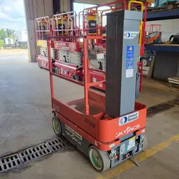 2019 Skyjack SJ12 Self-Propelled One-Person Lift