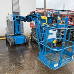 2017 Genie Z-30/20N RJ Articulating Boom Lift