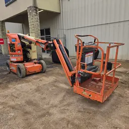 2012 JLG E300AJP Articulating Boom Lift