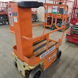 2019 JLG 1230ES Self-Propelled One-Person Lift
