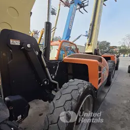 2018 JLG 742 Forklift