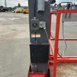 2018 Skyjack SJ12 Self-Propelled One-Person Lift