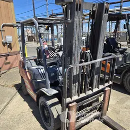 2018 Toyota 8FDU30 Warehouse Forklift