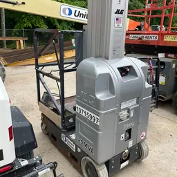 2018 JLG 20MVL Self-Propelled One-Person Lift