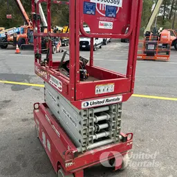 2019 MEC MICRO 19 Scissor Lift