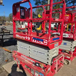 2019 MEC MICRO 19 Scissor Lift
