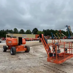 2016 JLG 800AJ Articulating Boom Lift