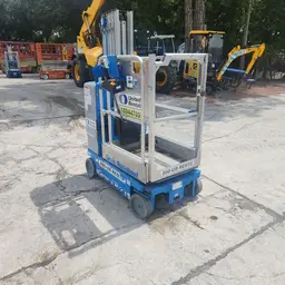2019 Genie GR-20 Self-Propelled One-Person Lift