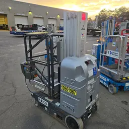2019 JLG 20MVL Self-Propelled One-Person Lift