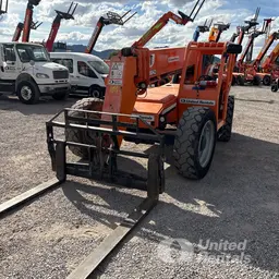 2015 SKYTRAK 8042 Forklift