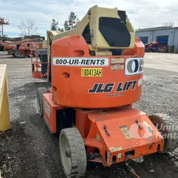 2016 JLG E400AJPN Articulating Boom Lift
