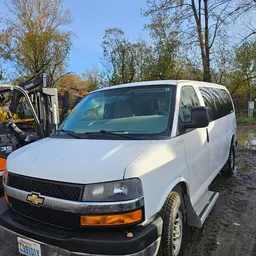2014 Chevrolet E3500LTGRWD