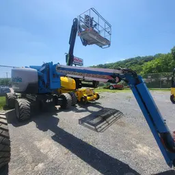 2015 Genie Z-62/40J Articulating Boom Lift