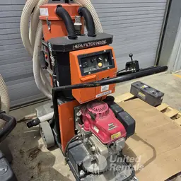 2022 Husqvarna T4000P Vacuum