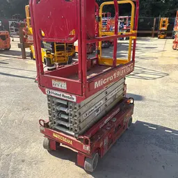 2019 MEC MICRO 19 Scissor Lift