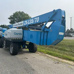 2017 Genie ZX-135 Articulating Boom Lift
