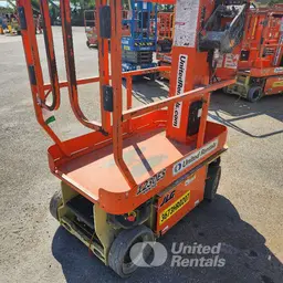 2017 JLG 1230ES Self-Propelled One-Person Lift