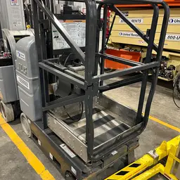 2017 JLG 20MVL Self-Propelled One-Person Lift